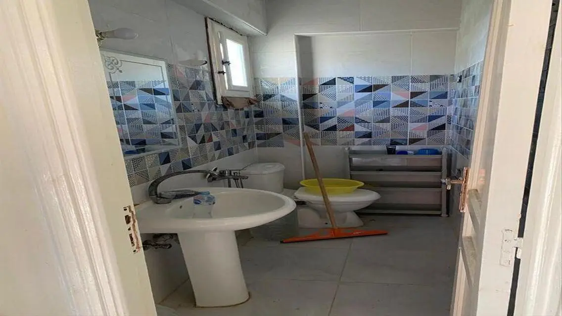 Stunning Apartment with Ample Space for Sale in Prime Location