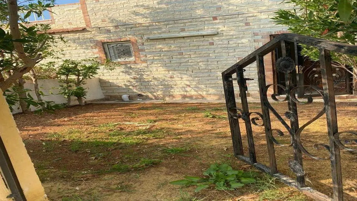 Stunning Apartment with Ample Space for Sale in Prime Location