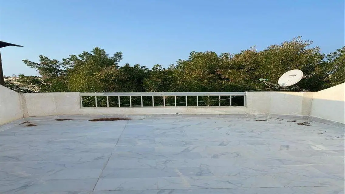 Stunning Apartment with Ample Space for Sale in Prime Location