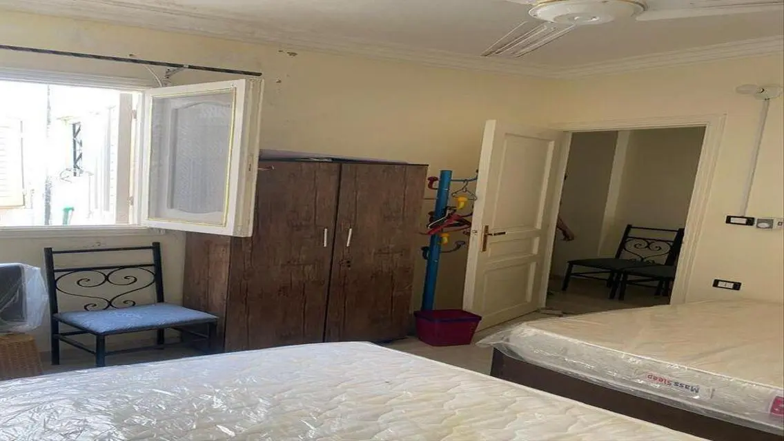 Stunning Apartment with Ample Space for Sale in Prime Location