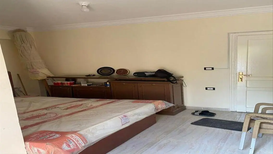 Stunning Apartment with Ample Space for Sale in Prime Location