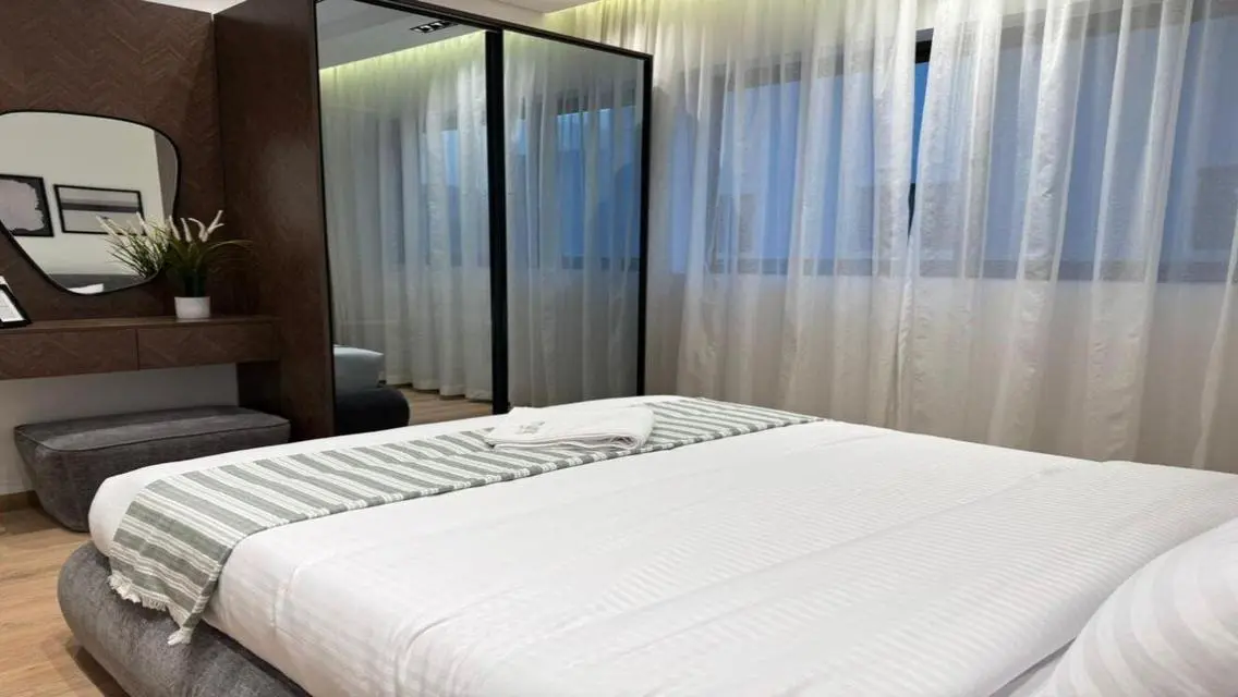 Luxury 3-Bedroom Apartment with Stunning Views