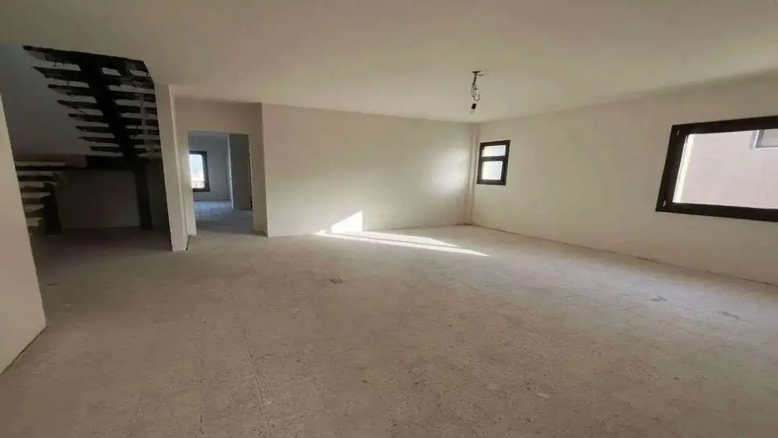 Luxury Apartment for Sale in the Heart of the City