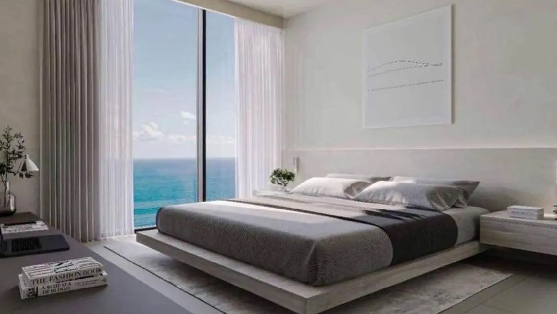 Luxury Apartment with Lake View and Full Amenities