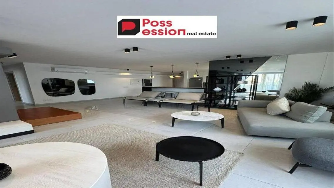 Luxury Villa with 3 Bedrooms and a Private Garden