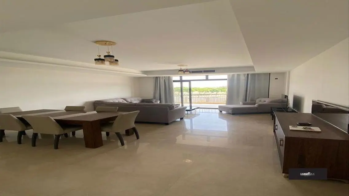 Comfortable Apartment for Sale - 160 sqm in Prime Location