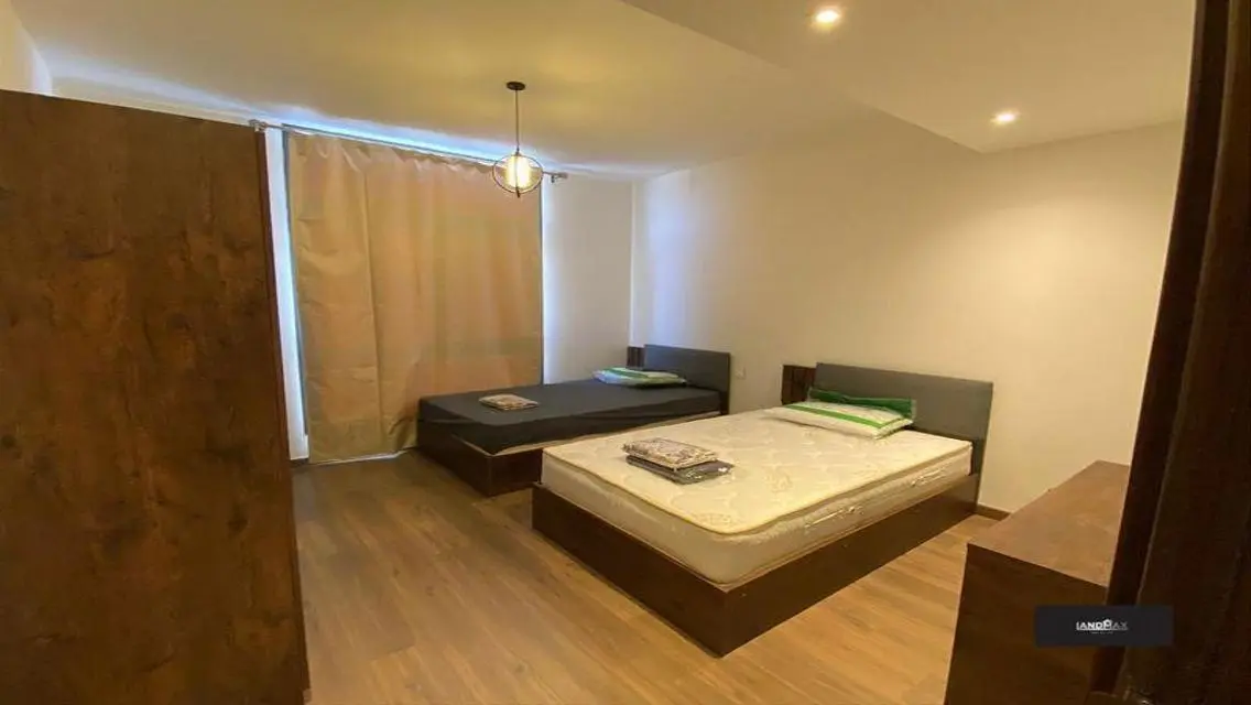 Comfortable Apartment for Sale - 160 sqm in Prime Location