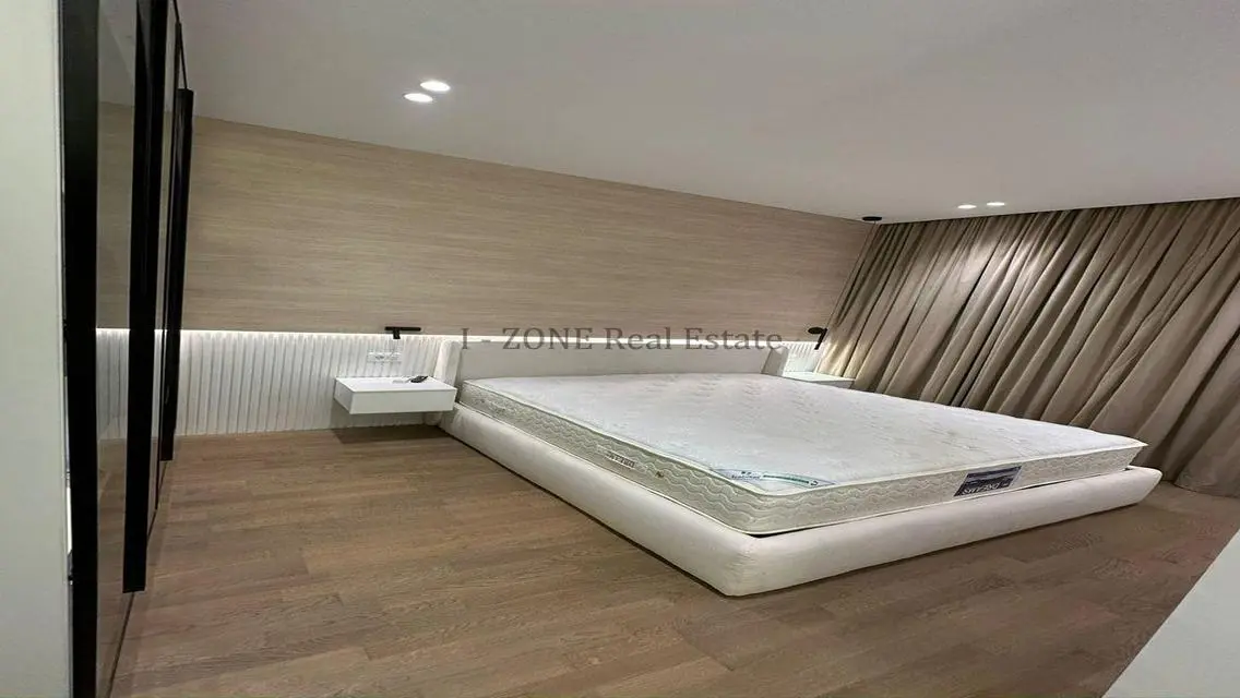 Stunning Apartment in I-ZONE with Balcony