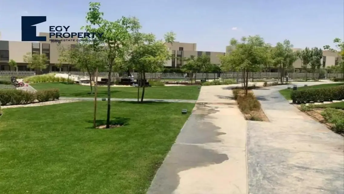 شقة فاخرة للبيع مع مساحات واسعة في مناظر خلابة
