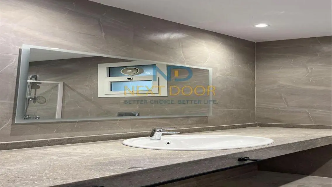 Luxury Apartment with Mountain View in iCity