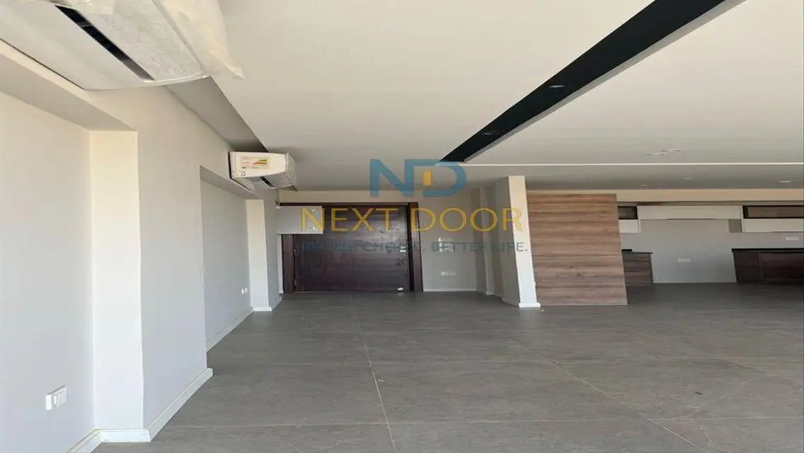 Luxury Apartment with Mountain View in iCity