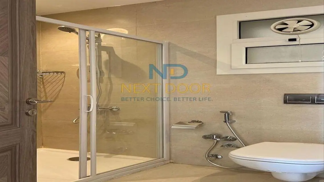 Luxury Apartment with Mountain View in iCity