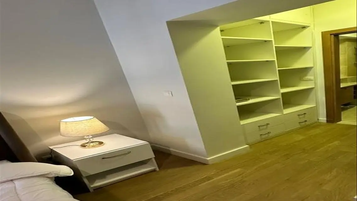 Stunning 200 Sqm Apartment with Special Discount