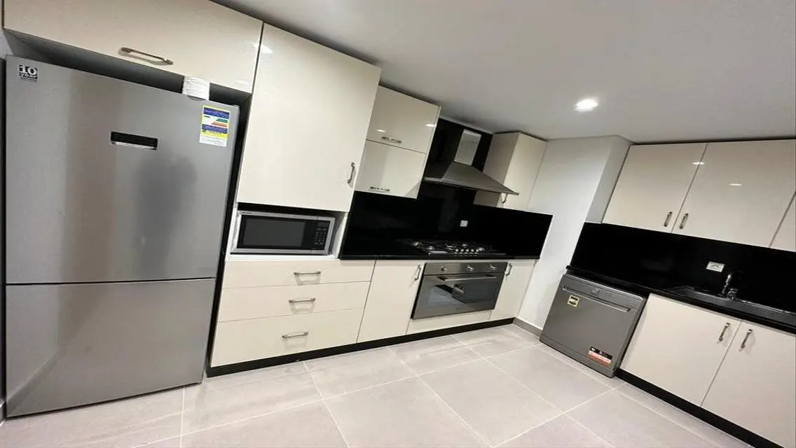 Stunning 200 Sqm Apartment with Special Discount