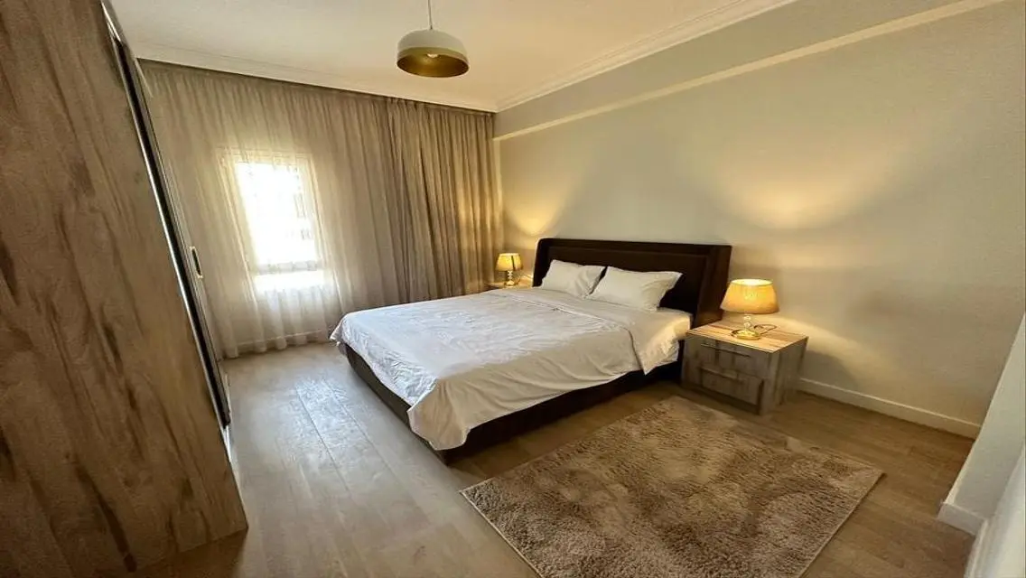 Stunning 200 Sqm Apartment with Special Discount