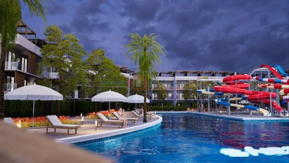 Luxury Lakeview Apartment with 250 sqm Space