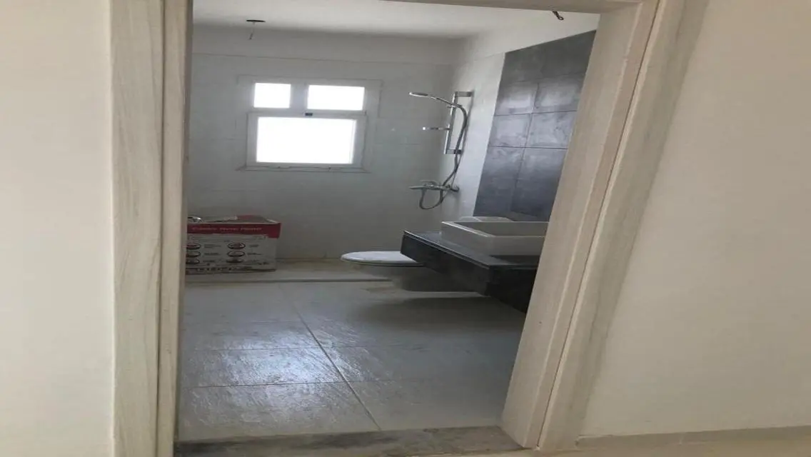 Luxurious 3-Bedroom Apartment with Stunning Views