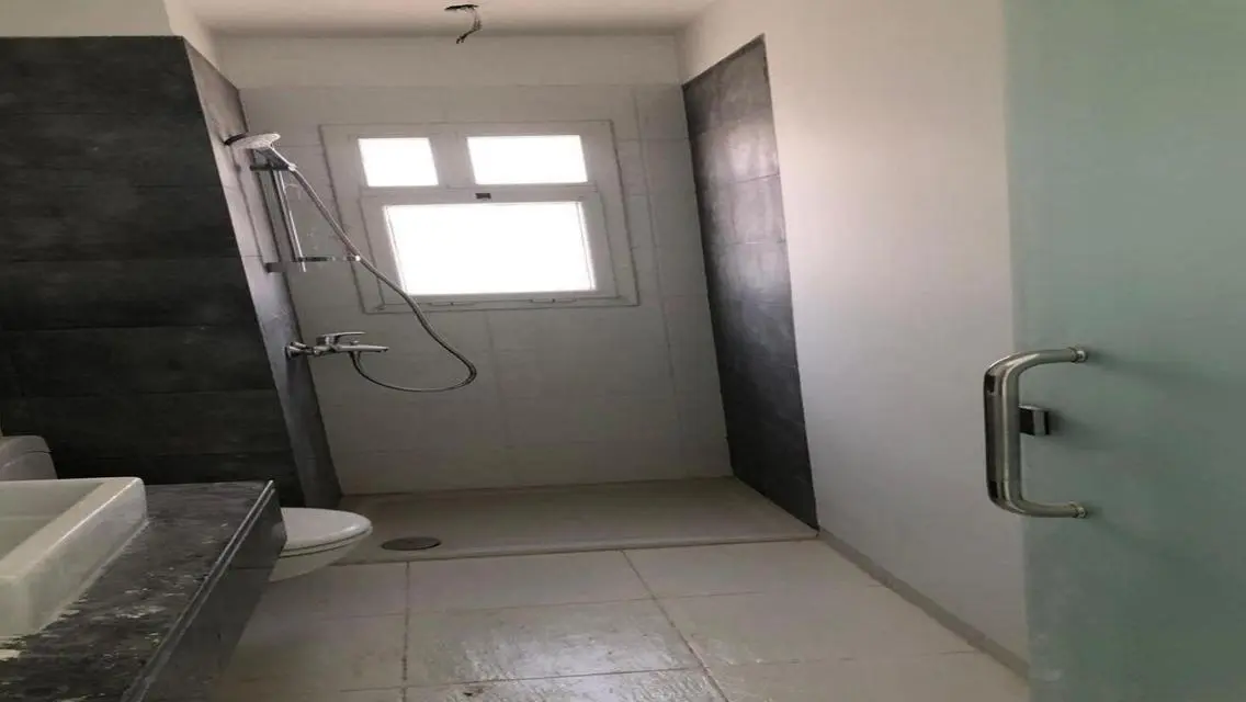 Luxurious 3-Bedroom Apartment with Stunning Views