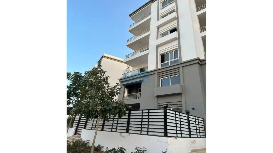 Stunning 131 sqm Apartment in a Prime Location