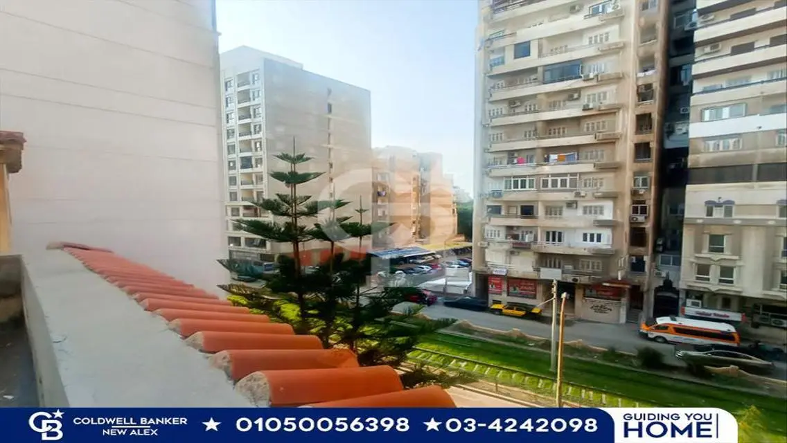 مكتب إداري للإيجار بمساحة 340 متر في أرقى مناطق الإسكندرية