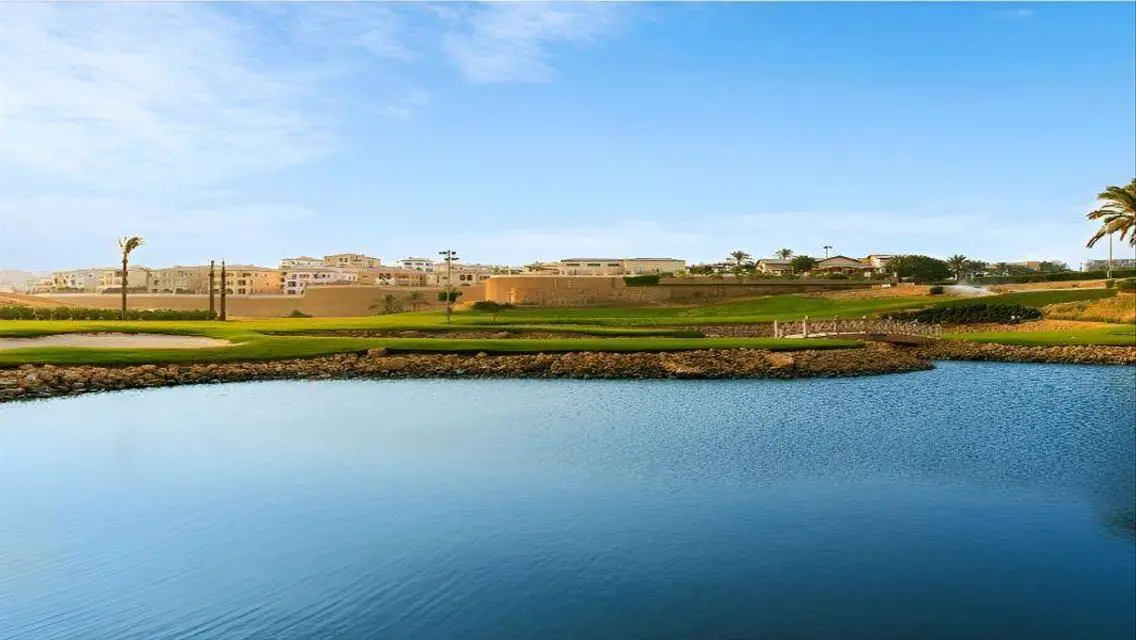Luxury Property with Spacious Areas for Sale