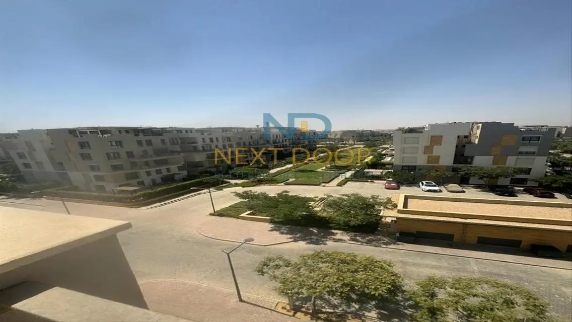Luxury Apartment in Eastown with Ample Space