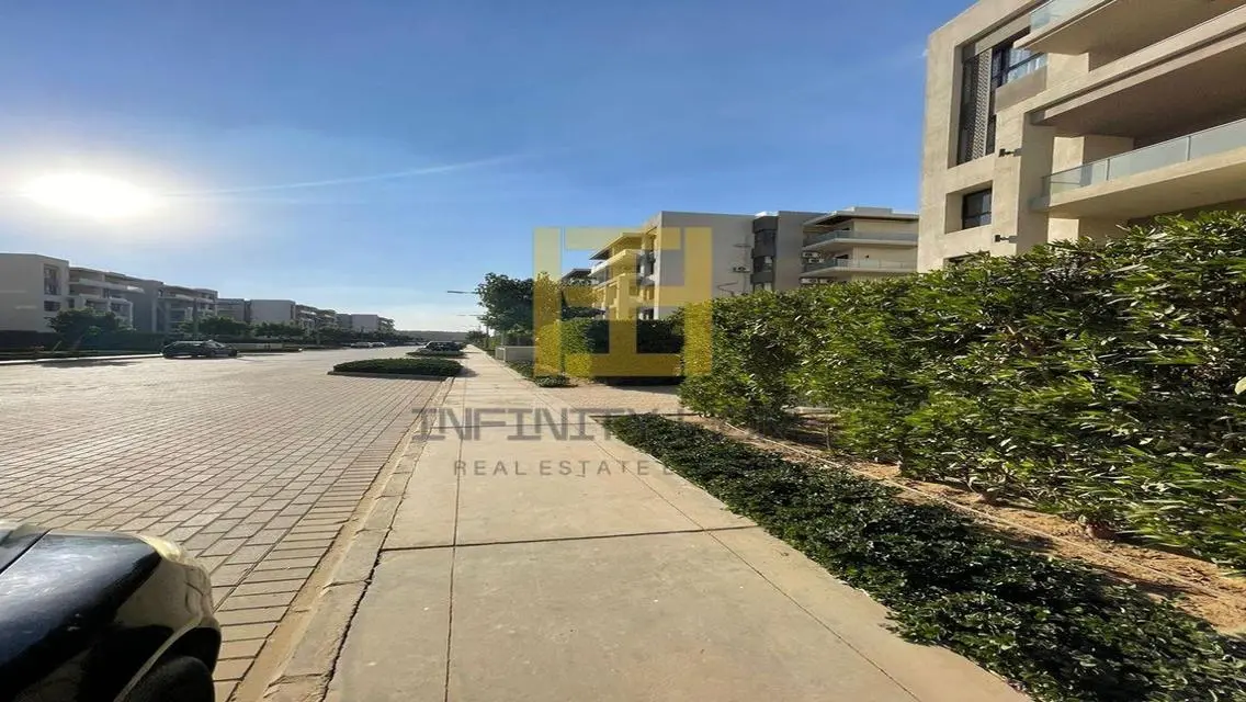 Luxury Apartment for Rent at The Address