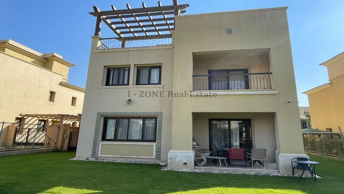 شقة فاخرة للبيع في I-Zone بمساحة 356 متر