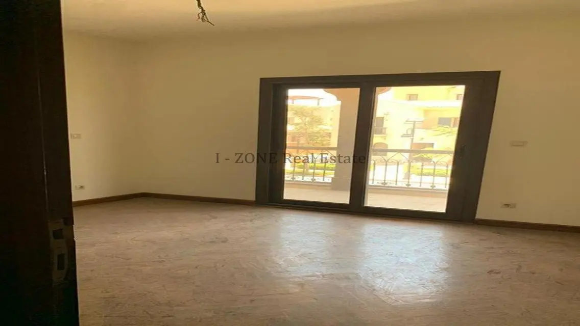 شقة فاخرة للبيع في I-Zone بمساحة 356 متر
