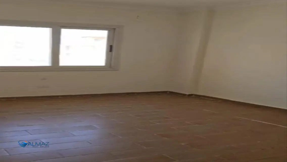 Prime Apartment for Rent at an Attractive Price