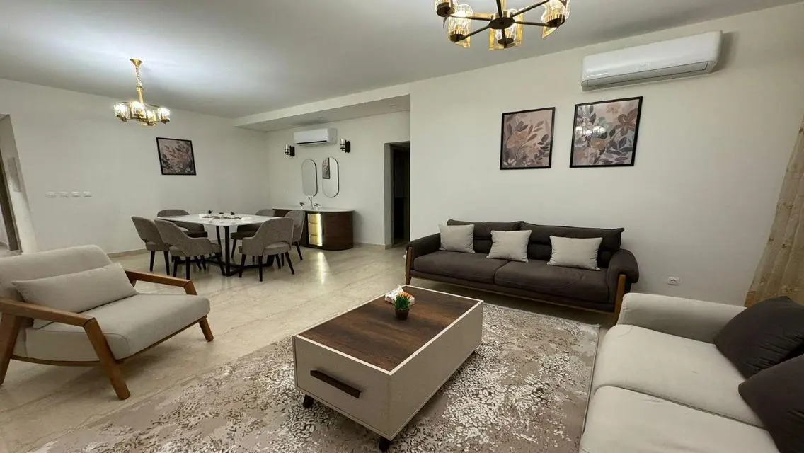 Luxury Apartment with Unique View and Private Pool