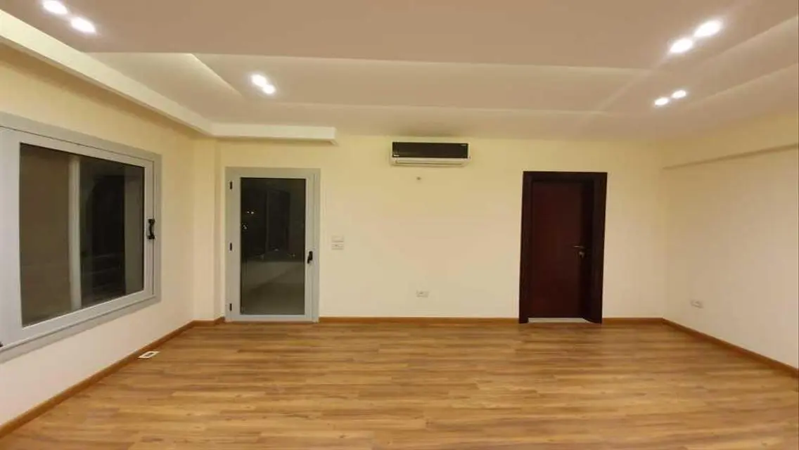 Luxury Apartment for Sale 185 sqm with Private Garden
