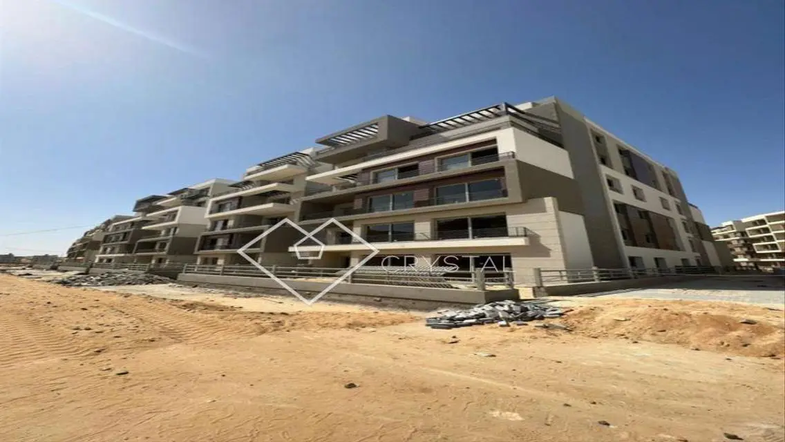 Luxury Apartment for Sale - 4 Bedrooms and 3 Bathrooms