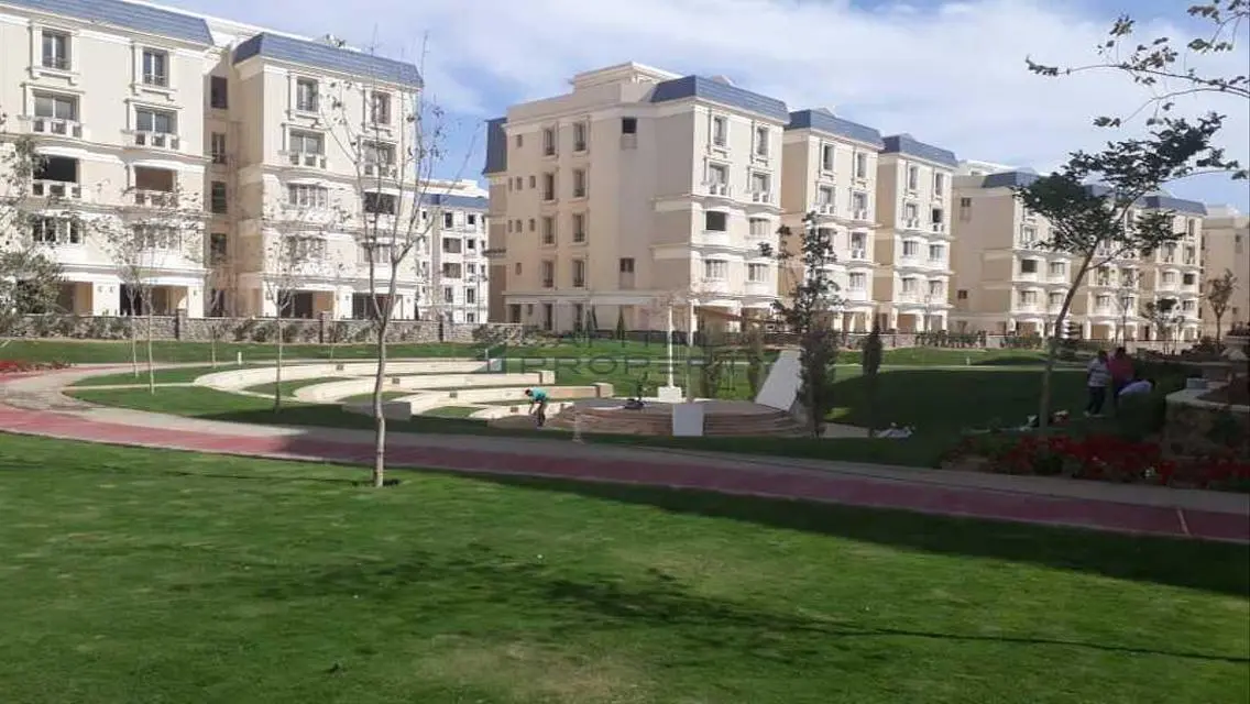 شقة رائعة للبيع في منطقة مميزة بسعر مغري
