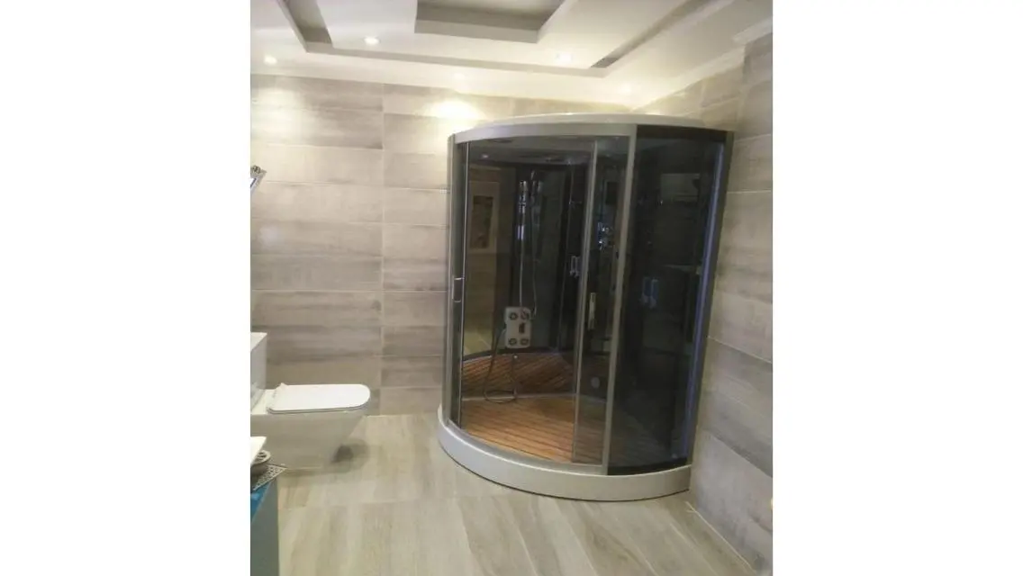 Luxury Apartment with Maid Room and Balcony