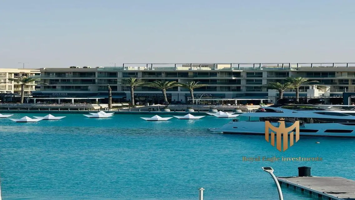 منزل رائع 3 غرف نوم مع شرفة وغرفة دراسة