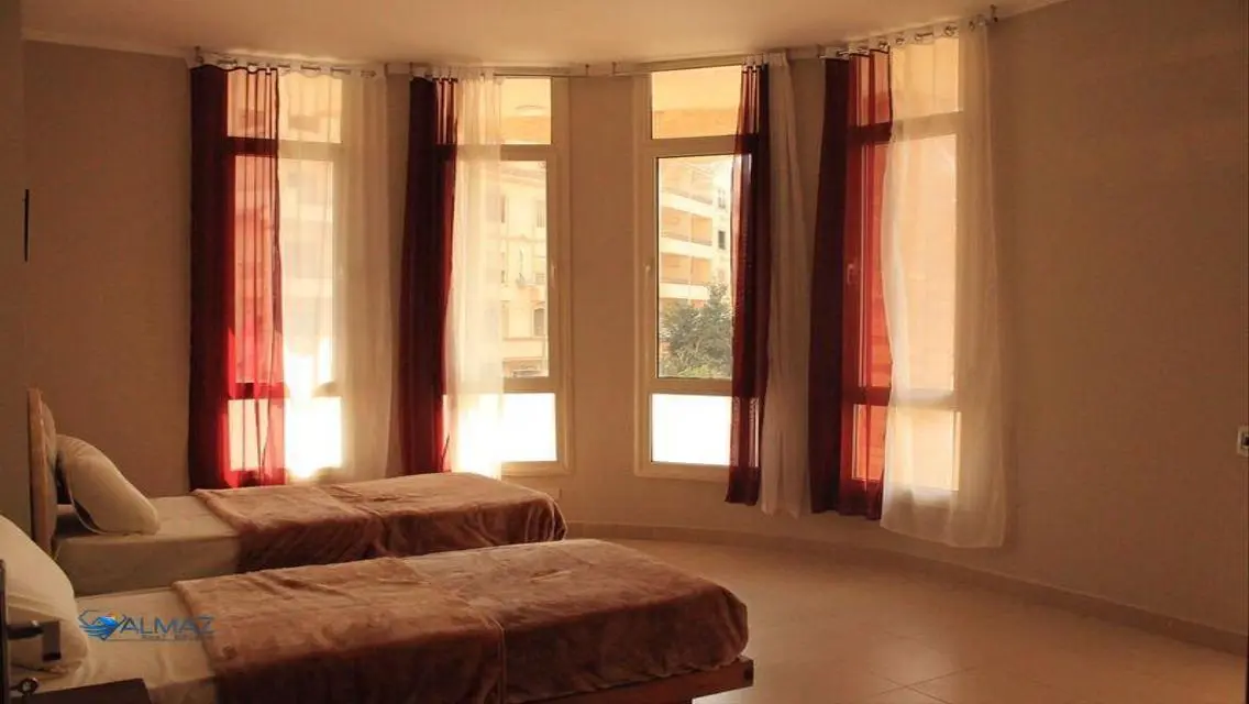 Stylish Apartment for Rent with Central Air Conditioning in the City Center