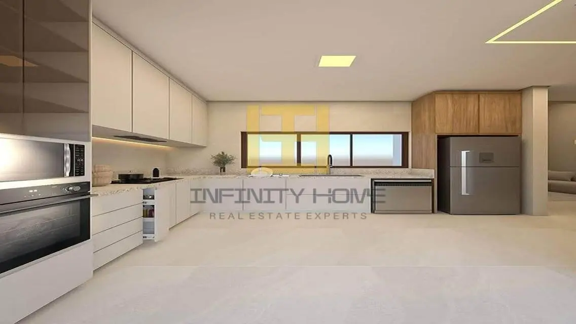 Luxurious 5-Bedroom Apartment with Stunning Views