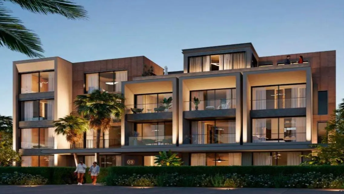 Luxurious 3-Bedroom Apartment with Stunning Lake View