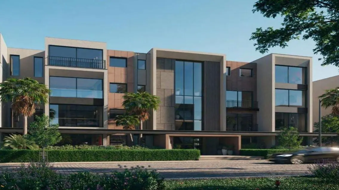 Luxurious 3-Bedroom Apartment with Stunning Lake View