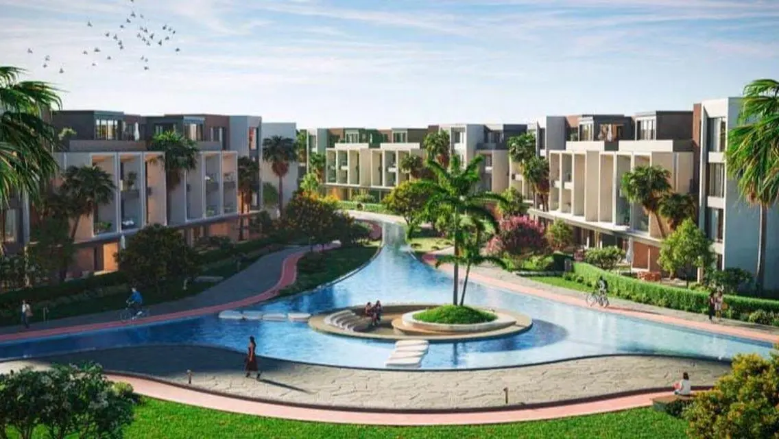 Luxurious 3-Bedroom Apartment with Stunning Lake View