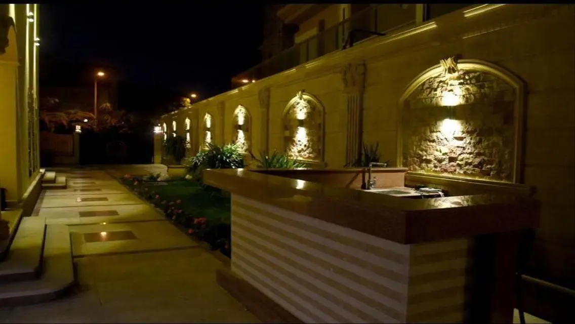 فيلا فاخرة للايجار بمساحة 275 متر