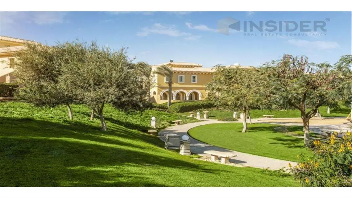 Luxury Apartment in the Heart of the City