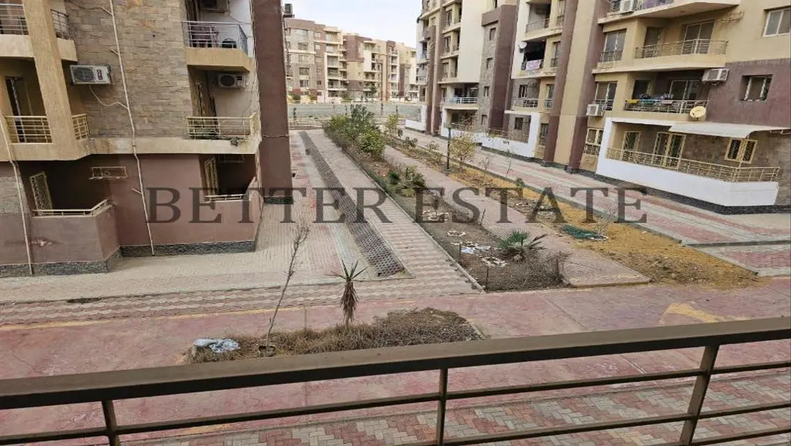 Luxury 3 Bedroom Apartment for Sale in Better Estate