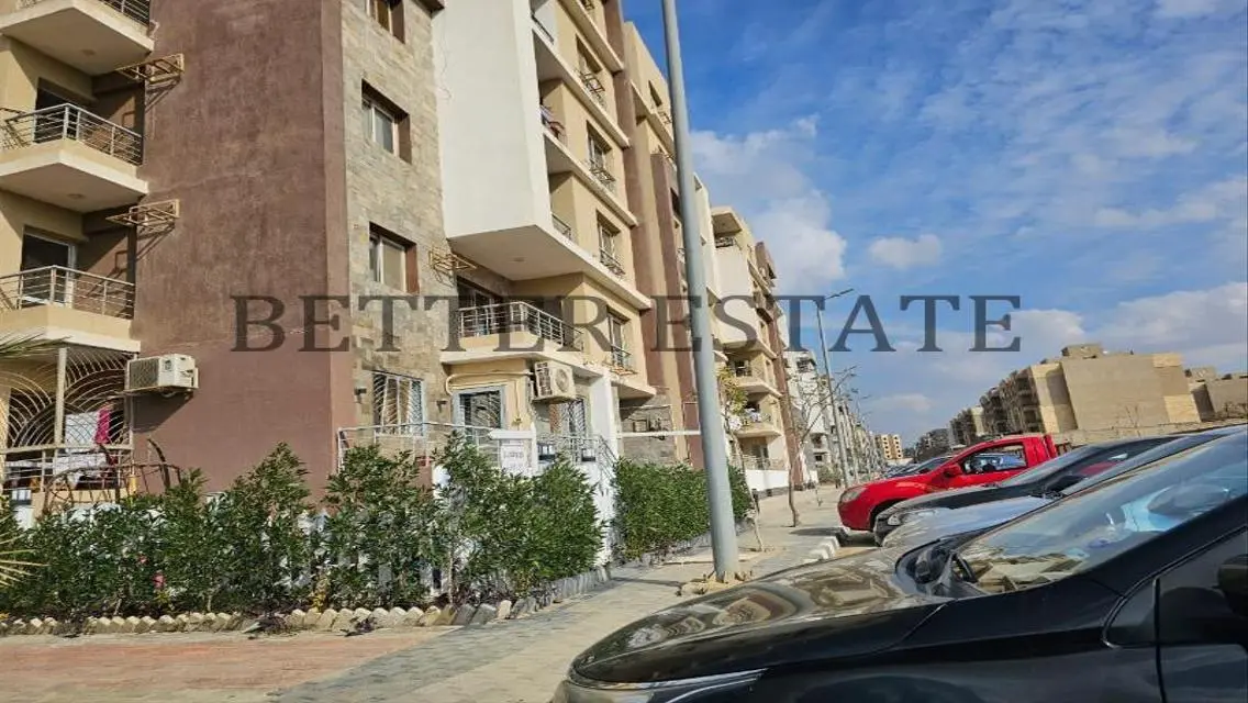 Luxury 3 Bedroom Apartment for Sale in Better Estate
