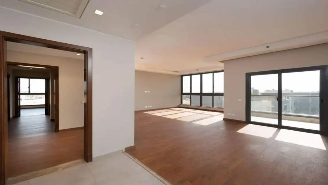 Luxurious 3-Bedroom Villa with Pool in Prime Location