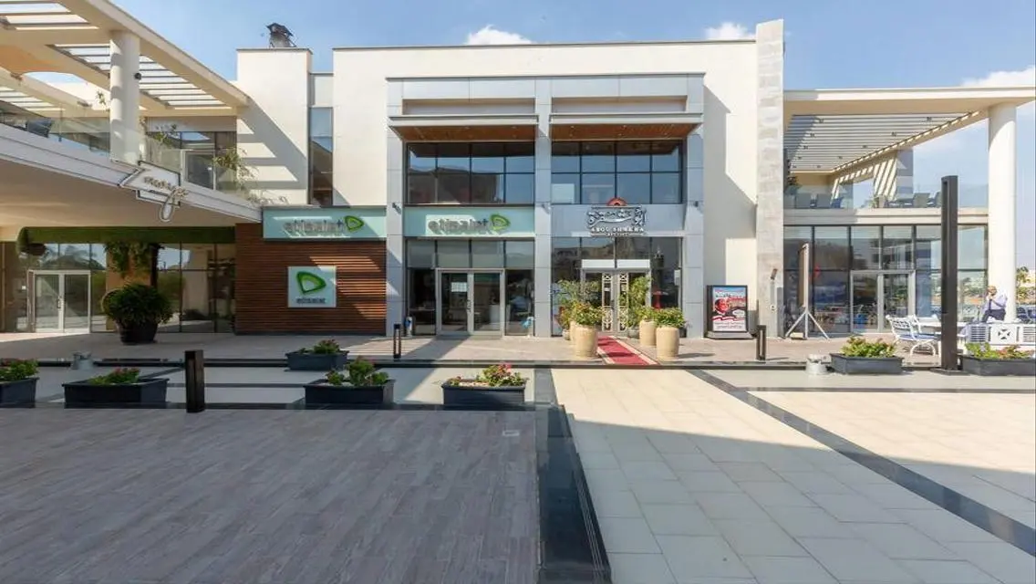 Premium Office Space for Rent in Atrium 62