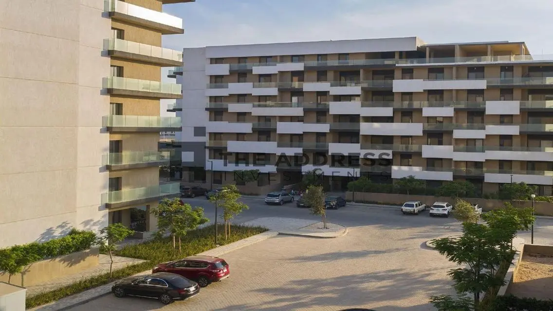 Al-Burouj Luxury Tower
