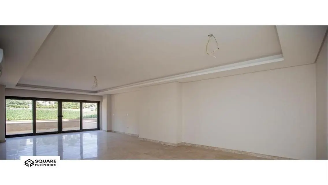 Stunning 243 sqm Apartment for Sale in Prime Location