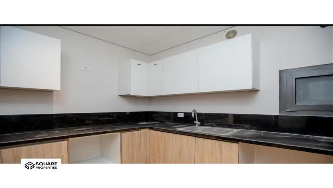 Stunning 243 sqm Apartment for Sale in Prime Location